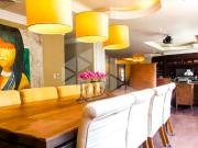 Casa Residencial com 5 quartos, 6 vagas e 722m² para...