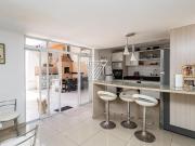 CASA RESIDENCIAL / COMERCIAL / 3 QUARTOS / PORTÃO