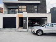 Casa residencial en renta | Vista al mar | Residencial...