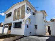 Casa residencial en valles de camoruco