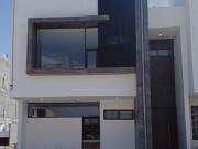 CASA RESIDENCIAL EN VENTA AL SUR DE PACHUCA, HGO