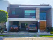 Casa Residencial en Venta, Clúster 333, Lomas de...