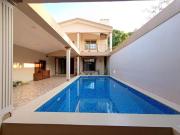 CASA RESIDENCIAL EN VENTA CON ALBERCA TERRENO DE 235 M2...