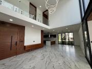 CASA RESIDENCIAL EN VENTA DE ENTREGA INMEDIATA EN...