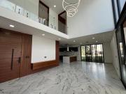 CASA RESIDENCIAL EN VENTA DE ENTREGA INMEDIATA EN...