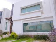 Casa residencial en venta en Fracc La Luz Pachuca