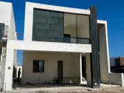 CASA RESIDENCIAL EN VENTA EN VIÑEDOS, TORREON COAHUILA