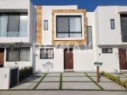 CASA RESIDENCIAL EN VENTA JURIQUILLA 3