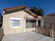Casa Residencial, excelente perfil comercial com salão