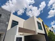 Casa Residencial Fuentes del Molino