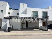 Casa Residencial Las Palmas