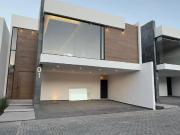 Casa Residencial Nueva moderna de lujo en Venta en San...