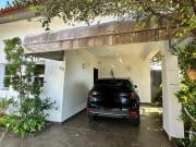 Casa Residencial ou Comercial com 3 Quartos, sendo 1...