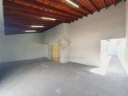 Casa Residencial para Locação e Venda no Bairro...