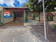 Casa Residencial para locação no bairro Parigot de Souza...