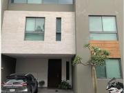 CASA RESIDENCIAL VIVANTE, ARCOS DE GUADALUPE