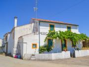 Casa Rural em aldeia simpática e sossegada pronta a habitar
