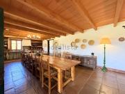 Casa rústica, Casares