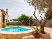 Casa rústica / Caserío en Alquiler en Antequera