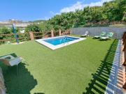 Casa rústica / Caserío en Alquiler en Torrox