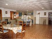 Casa rústica / Caserío en Venta en Baena