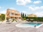 Casa rústica / Caserío en Venta en Baena