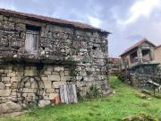 Casa rústica / Caserío en Venta en Ourense
