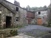 Casa rústica / Caserío en Venta en Ourol