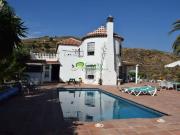 Casa rústica / Caserío en Venta en Torrox