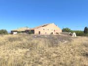 Casa rústica / Caserío en Venta en Yecla