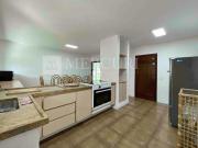 Casa Rústica com Piscina e Campo de Futebol no...