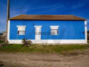 Casa Rústica com Terreno O Refúgio Perfeito para Quem...