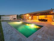 Casa rústica de alto standing de 330 m2 en venta...