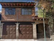 Casa rustica en Las ?guilas, remate bancario