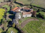 Casa rústica, Fonte Arcada