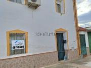 Casa rústica, Luceni