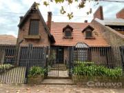 Casa S.Isi. Barrio Carreras
