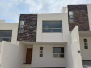 CASA SALIDA A MIL CUMBRES