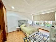 Casa de 5 Habitaciones con Jardin Privado y Alberca a 5...