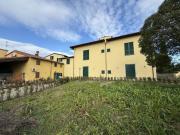 CASA SEMI INDIPENDENTE di 4 vani e di 90 mq SCANDICCI...