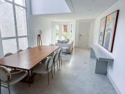 Casa Semi Mobiliada | 6 Quartos| 2 suítes| 328m²...