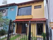 Casa semi mobiliada de 3 quartos, suíte, pátio, 2 vagas...