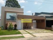 Casa Semi Nova Terrea à venda 3 Dormitorios 1 Suite, 4...