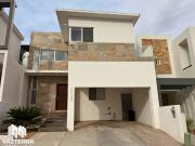 CASA SEMIAMUEBLADA EN RENTA FRACCIONAMIENTO ALBATERRA II