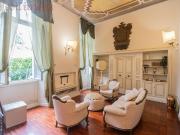 Casa Semindipendente 6 vani 421mq