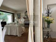 Casa Semindipendente 9 vani 247mq