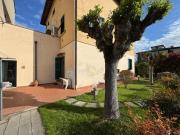 Casa semindipendente in vendita a Castelfiorentino 280...