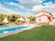 Casa semindipendente in vendita a Castelnuovo Magra 204...