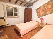 Casa semindipendente in vendita a Montemagno Camaiore...