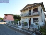 Casa semindipendente in vendita a Rea